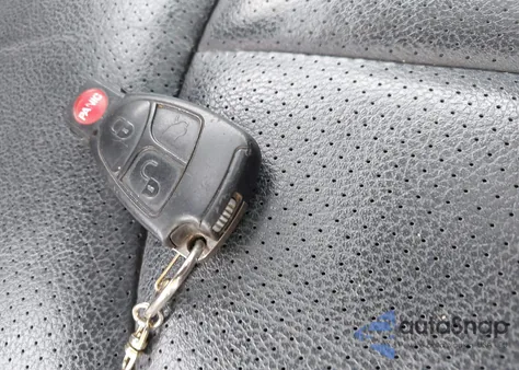 2003 Mercedes-Benz E 320 z USA, uszkodzony, nr VIN WDBUF65J63X110663